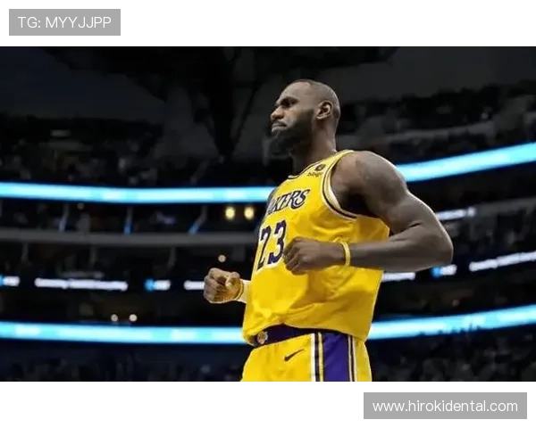 詹姆斯谈加盟湖人重振紫金王朝