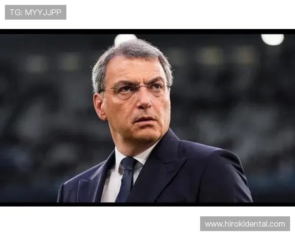 辱骂当值主裁科莫利或禁两个月